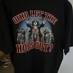 Big Dogs Black 'Who Let the Hogs Out?' Men’s shirt